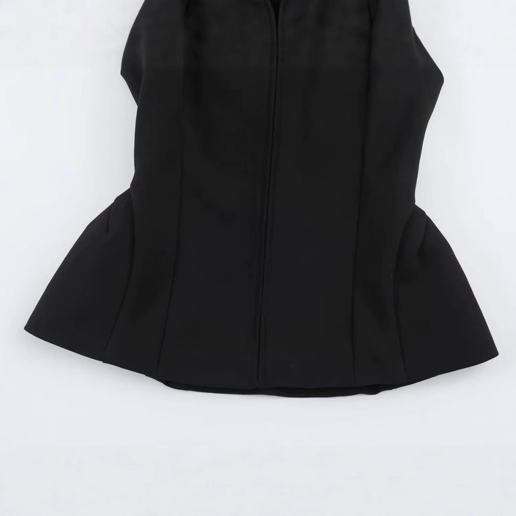 Short skirt style sleeveless standing collar vest for women in vest