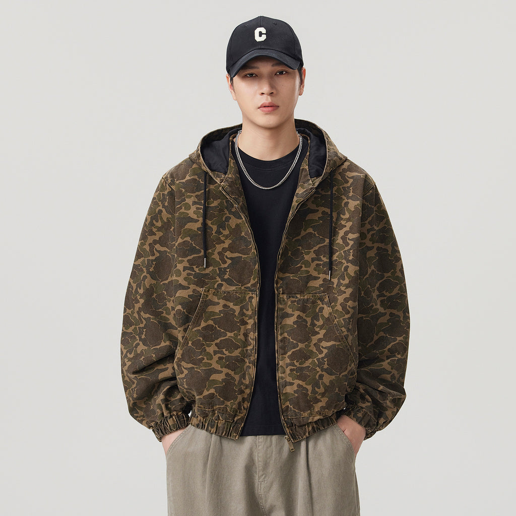 Men's Vintage Camo Hooded Jacket Loose Fit Cotton Workwear Coat with Kangaroo Pocket