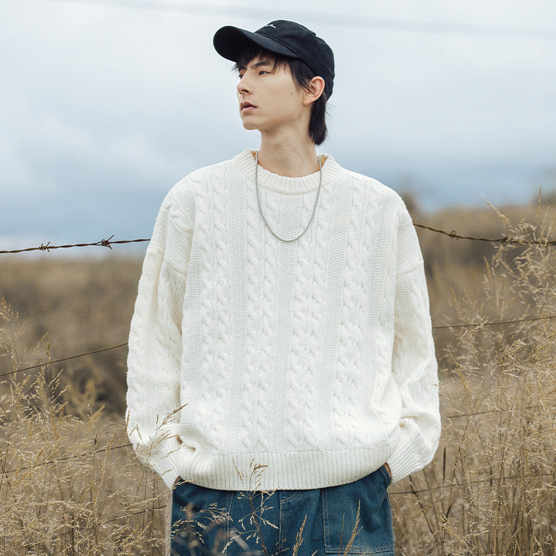 Round neck loose sweater for men