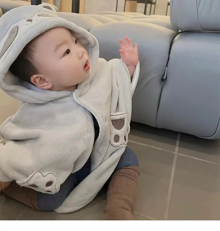 Winter Baby Hooded Cloak Windproof Thicken Outerwear for Boys Girls Newborn Infant Outfits Cozy Warm Raccoon Design